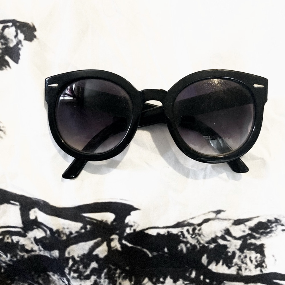 Urban Outfitters Sunglasses